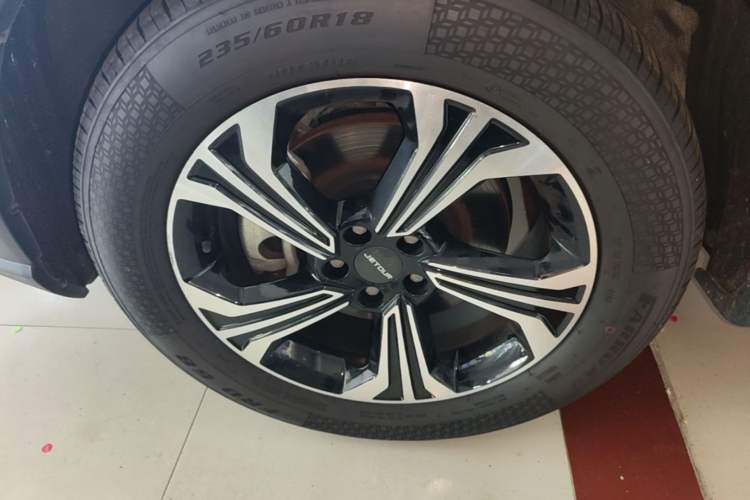 Used JETOUR X70 2023 1.5T DCT Beyond PRO Edition 5-Seater Left Front Wheel Hub