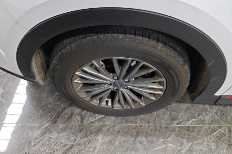 Used JETOUR X70 2023 1.5T DCT Beyond PRO+ Edition 5-Seater Left Front Wheel Hub