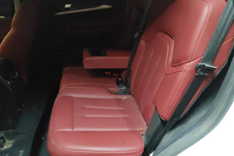 Used JETOUR X70 2023 1.5T DCT Overpass PRO+ Edition 7 Seats Left Rear Seat