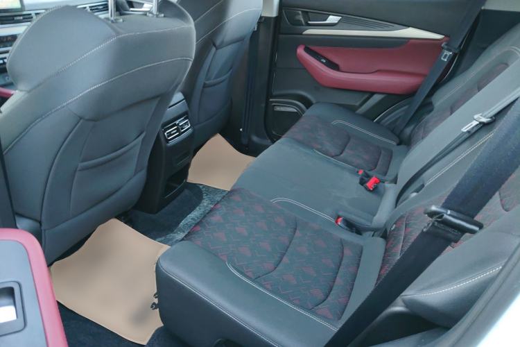 Used JETOUR X70 2023 1.5T DCT Beyond PRO Edition 5-Seater Left Rear Seat