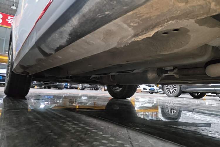Used JETOUR X70 2023 1.5T DCT Overpass PRO+ Edition 7 Seats Left Side Sill