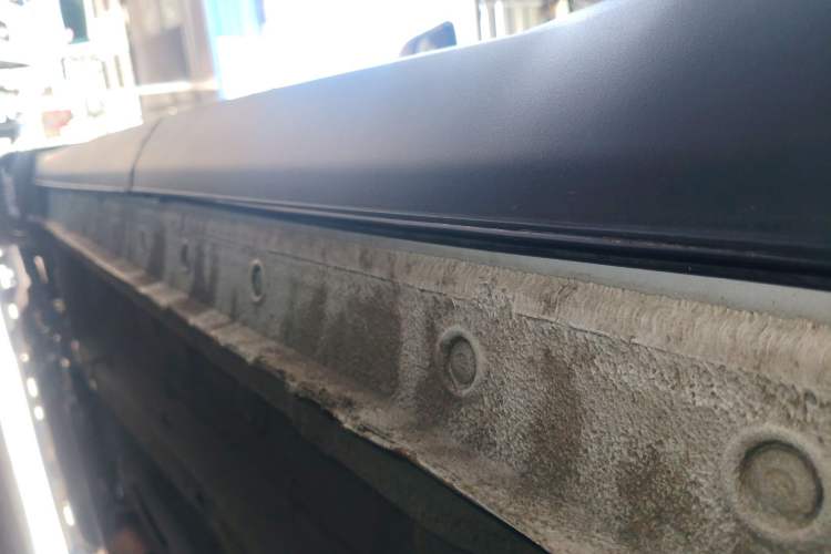 Used JETOUR X70 2023 1.5T DCT Beyond PRO Edition 5-Seater Left Side Sill