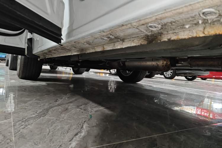 Used JETOUR X70 2023 1.5T DCT Overpass PRO+ Edition 7 Seats Left Side Sill
