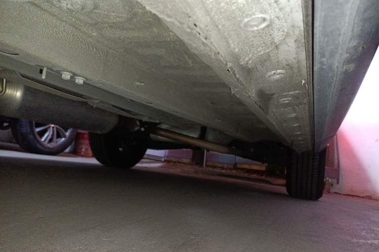 Used JETOUR X70 2023 1.5T DCT Beyond PRO Edition 7 Seats Left Side Sill