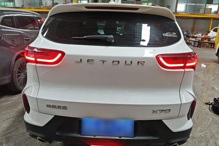 Used JETOUR X70 2023 1.5T DCT Overpass PRO+ Edition 7 Seats Rear