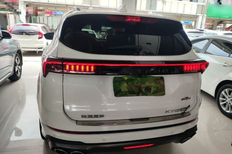 Used JETOUR X70 2023 Zhege 2.0T DCT Wolong 5-Seater Rear