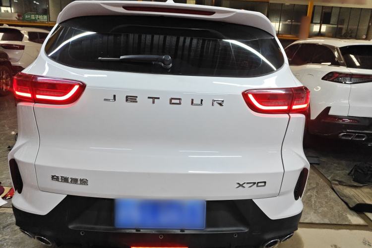 Used JETOUR X70 2023 1.5T DCT Overpass PRO+ Edition 7 Seats Rear