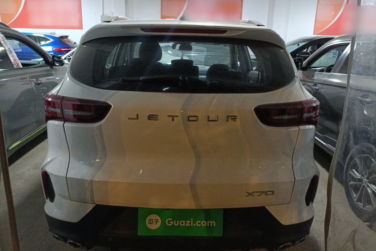 Used JETOUR X70 2023 1.5T DCT Beyond PRO Edition 7 Seats Rear