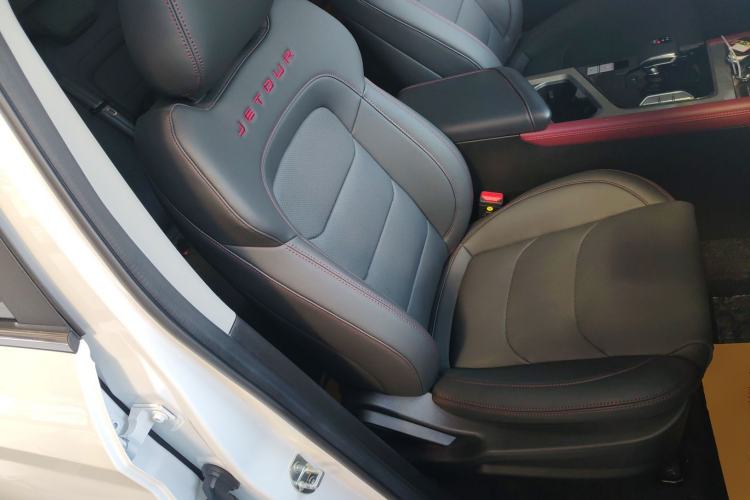 Used JETOUR X70 2023 1.5T DCT Beyond PRO Edition 5-Seater Right Front Seat