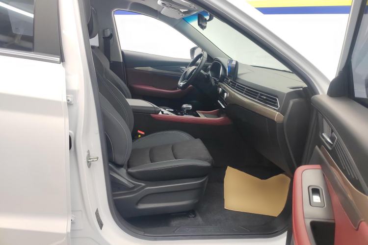 Used JETOUR X70 2023 1.5T DCT Dream Edition 5 Seats Right Front Seat