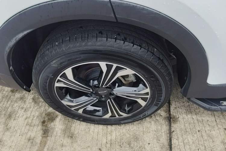Used JETOUR X70 2023 1.5T DCT Beyond PRO Edition 5-Seater Right Rear Wheel Hub