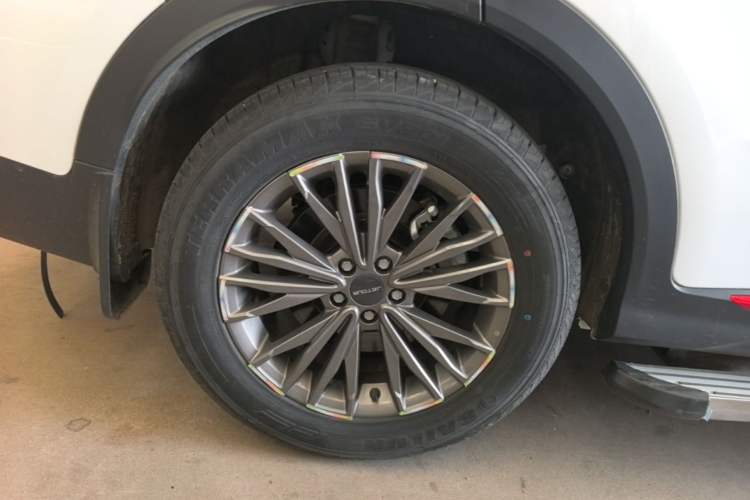 Used JETOUR X70 2023 1.5T DCT Beyond PRO Edition 7 Seats Right Rear Wheel Hub