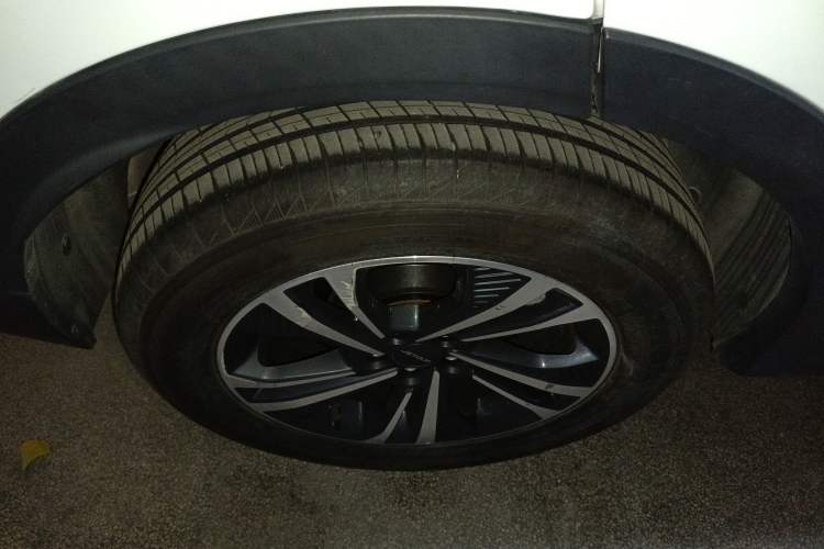 Used JETOUR X70 2023 1.5T DCT Beyond PRO Edition 7 Seats Right Rear Wheel Hub