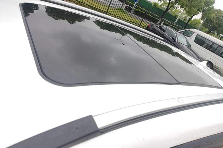 Used JETOUR X70 2023 1.5T DCT Dream Edition 5 Seats Roof