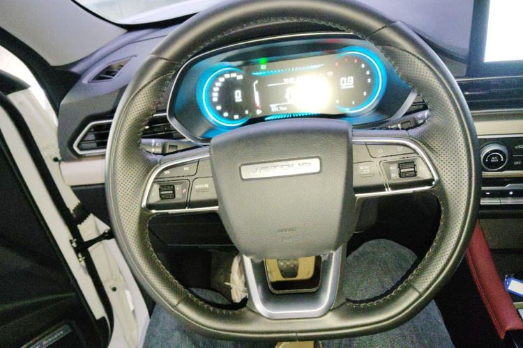 Used JETOUR X70 2023 1.5T Manual Overdrive Version 5 Seats Steering Wheel