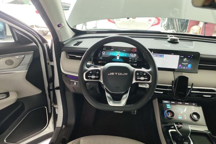 Used JETOUR X70 2023 Zhege 2.0T DCT Wolong 5-Seater Steering Wheel