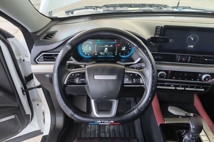 Used JETOUR X70 2023 1.5T Manual Overdrive Version 5 Seats Steering Wheel