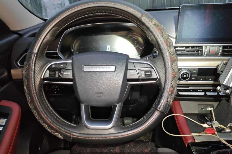 Used JETOUR X70 2023 1.5T Manual Overdrive Version 7 Seats Steering Wheel
