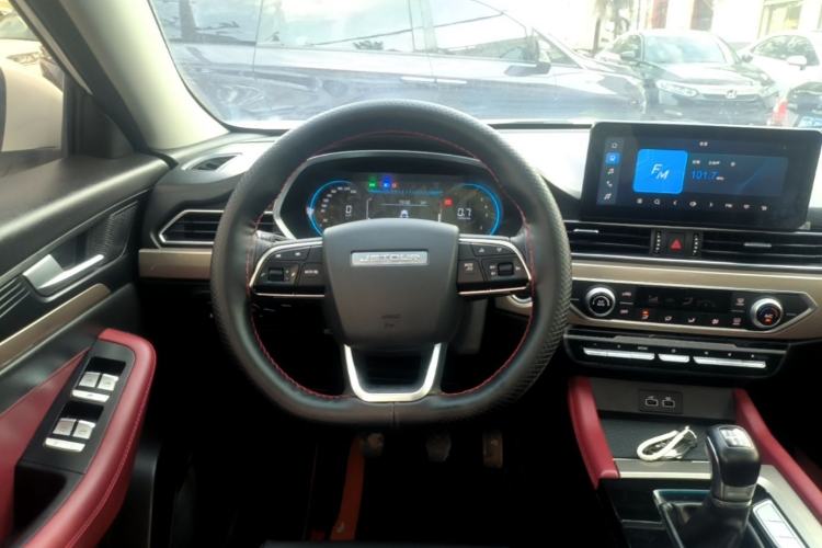 Used JETOUR X70 2023 1.5T Manual Overdrive Version 5 Seats Steering Wheel