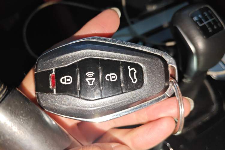 Used JETOUR X70 2023 1.5T Manual Overdrive Version 7 Seats Vehicle Key