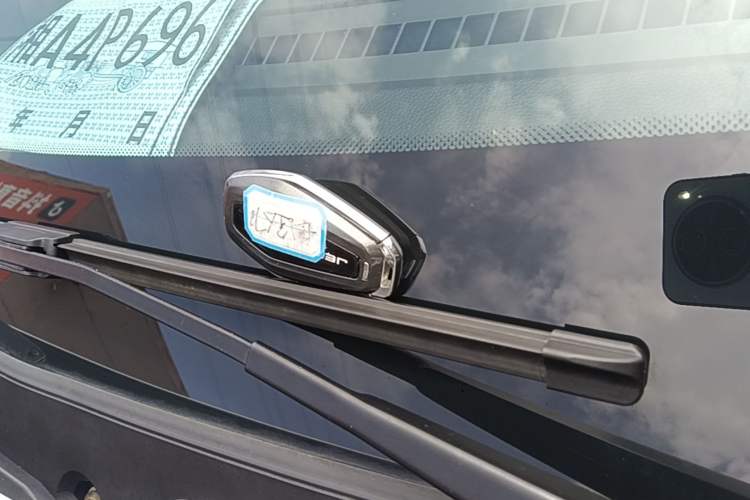 Used JETOUR X70 2023 1.5T DCT Beyond PRO Edition 5-Seater Vehicle Key