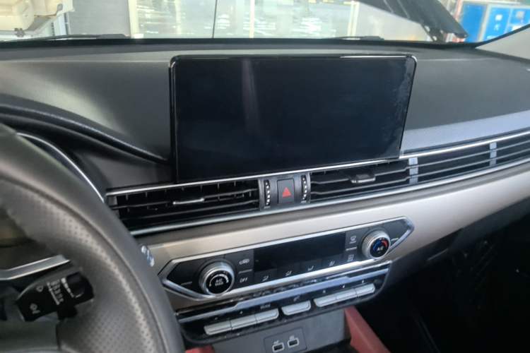 Used JETOUR X70 2024 1.5T DCT Glory PRO 5-Seater Audio And AC Panel