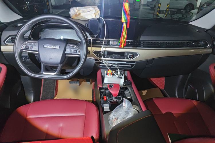 Used JETOUR X70 2024 1.5T DCT Glory PRO 7-Seater Center Console