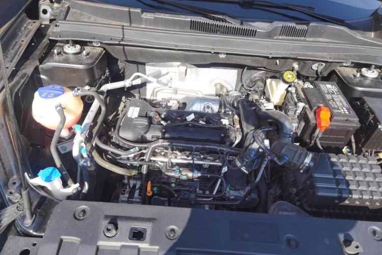 Used JETOUR X70 2024 1.5T DCT Enjoyment Edition 5 Seats Engine Bay