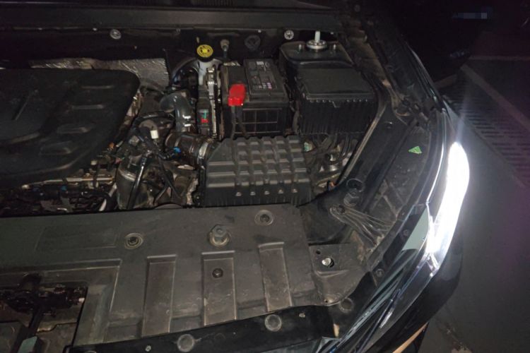 Used JETOUR X70 2024 1.5T DCT Glory PRO 7-Seater Engine Bay Left