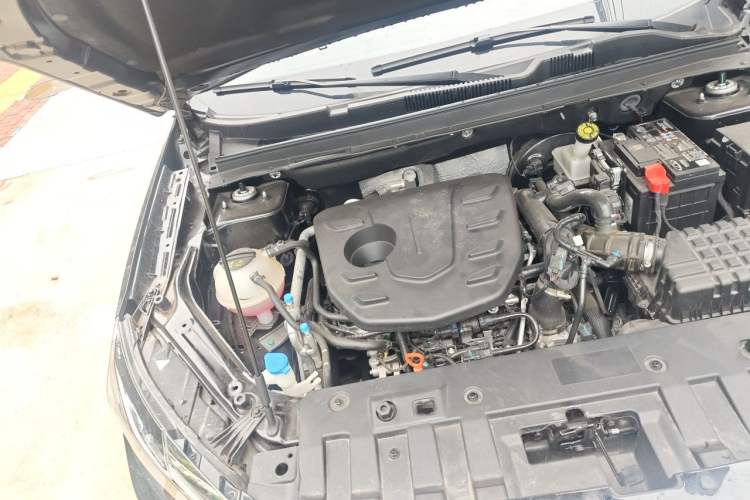Used JETOUR X70 2024 1.5T DCT Glory PRO 5-Seater Engine Bay Right