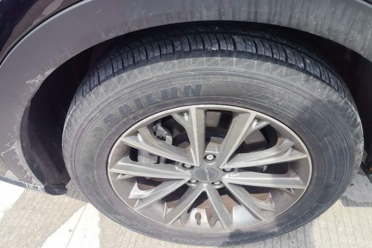 Used JETOUR X70 2024 1.5T DCT Glory PRO 5-Seater Exterior 4