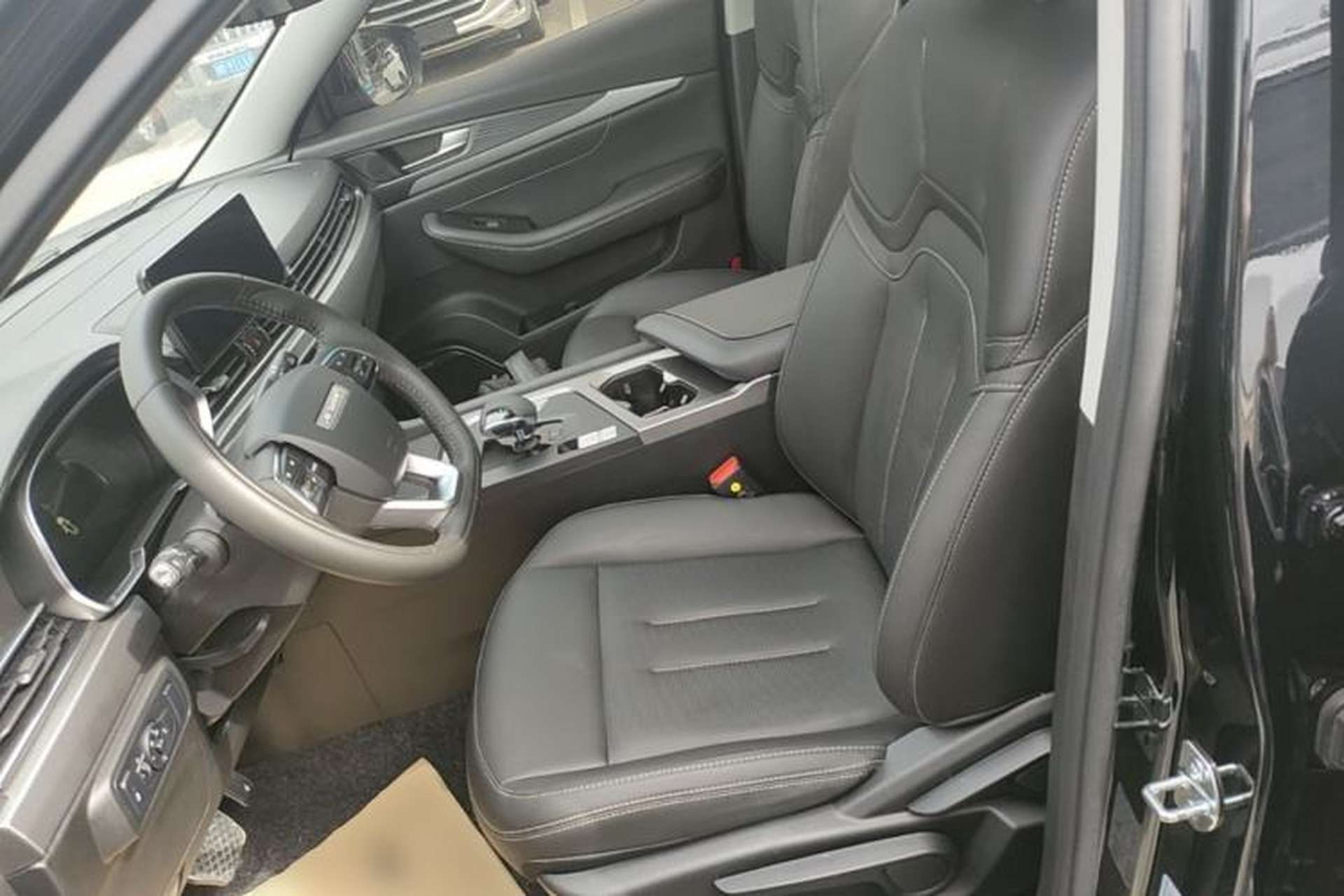 Used JETOUR X70 2024 1.5T DCT Enjoy Edition 7-Seater Left Front Seat