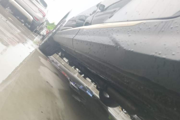 Used JETOUR X70 2024 1.5T DCT Glory PRO 5-Seater Left Side Sill