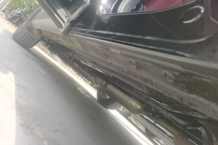 Used JETOUR X70 2024 1.5T DCT Glory PRO 5-Seater Left Side Sill