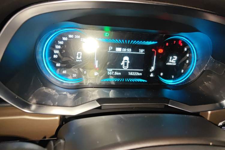 Used JETOUR X70 2024 1.5T DCT Glory PRO 7-Seater Odometer Close Up