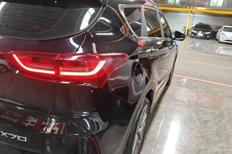 Used JETOUR X70 2024 1.5T DCT Glory PRO 5-Seater Right Rear Taillight