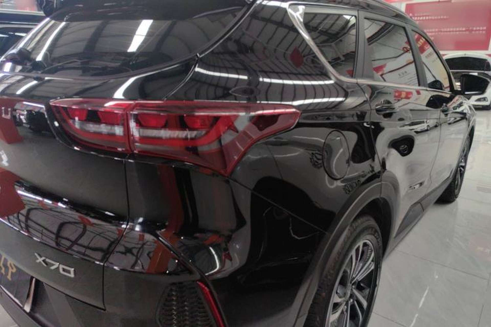 Used JETOUR X70 2024 1.5T DCT Enjoy Edition 7-Seater Right Rear Taillight