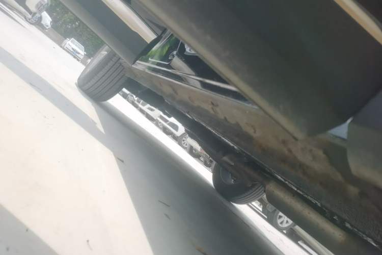 Used JETOUR X70 2024 1.5T DCT Glory PRO 5-Seater Right Side Sill