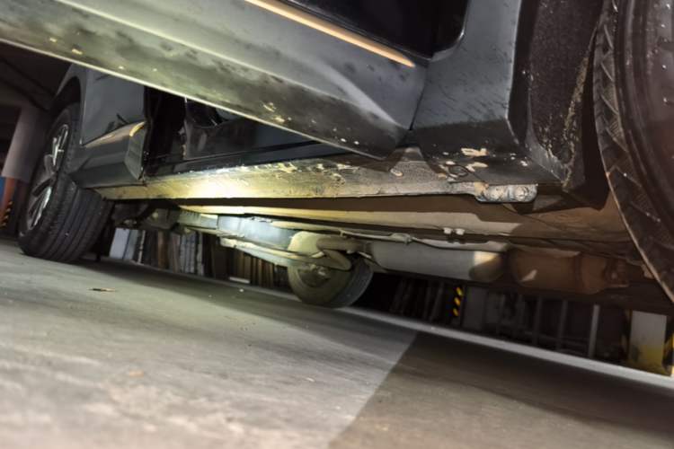 Used JETOUR X70 2024 1.5T DCT Glory PRO 5-Seater Right Side Sill