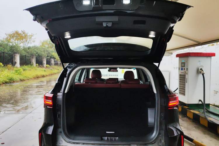 Used JETOUR X70 2024 1.5T DCT Enjoyment Edition 5 Seats Trunk