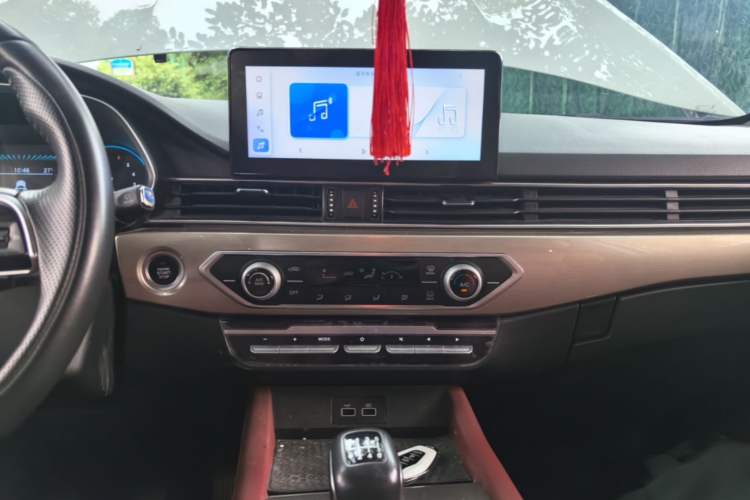 Used JETOUR X70 2024 1.5T Manual Glory Edition 5 Seats Audio And AC Panel