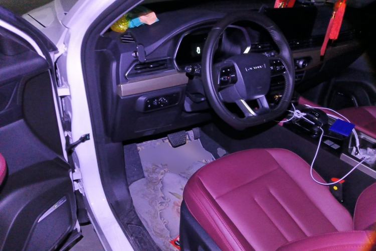 Used JETOUR X70 2024 1.5T DCT Glory PRO 7-Seater Driver Seat