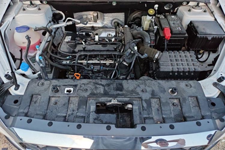 Used JETOUR X70 2024 1.5T DCT Enjoyment Edition 5 Seats Engine Bay
