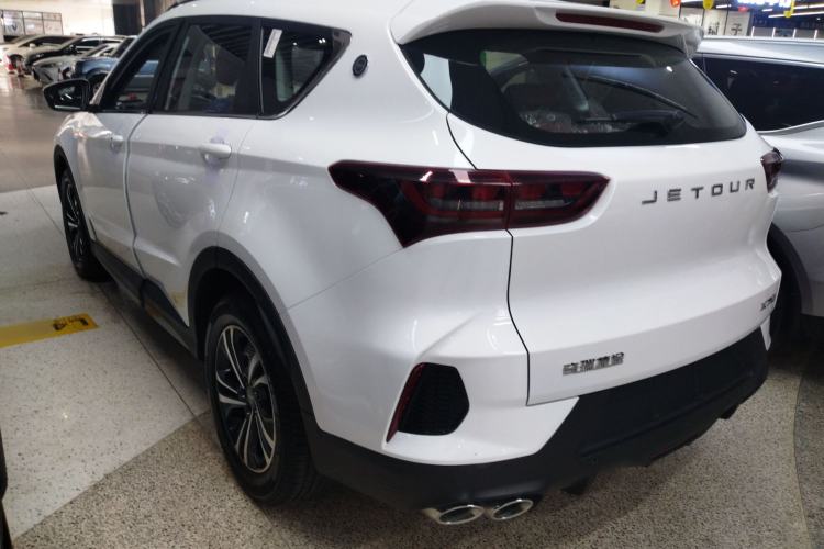 Used JETOUR X70 2024 1.5T DCT Enjoy Edition 7-Seater Exterior 2