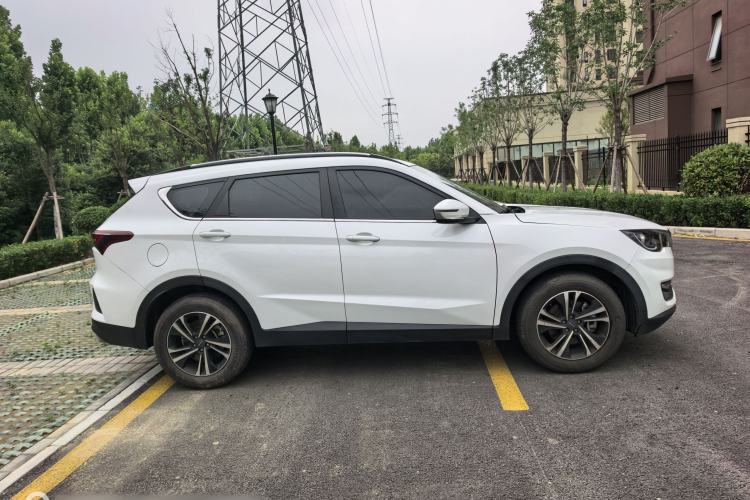 Used JETOUR X70 2024 1.5T DCT Enjoy Edition 7-Seater Exterior 3