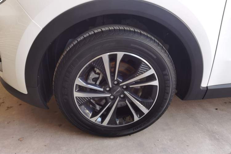 Used JETOUR X70 2024 1.5T DCT Enjoyment Edition 5 Seats Exterior 3