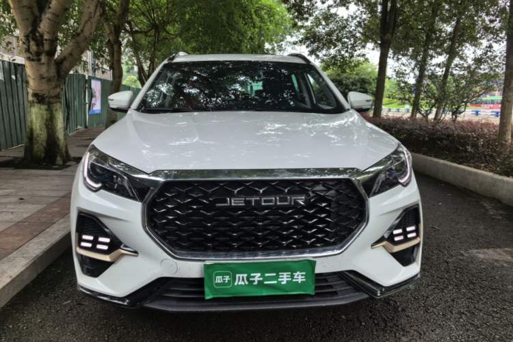 Used JETOUR X70 2024 1.5T Manual Glory Edition 5 Seats Front