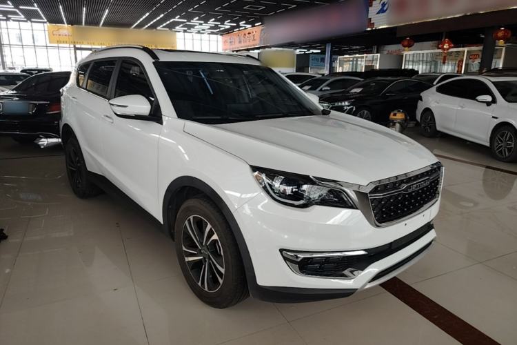 Used JETOUR X70 2024 1.5T DCT Enjoy Edition 7-Seater Front Right 45 Deg