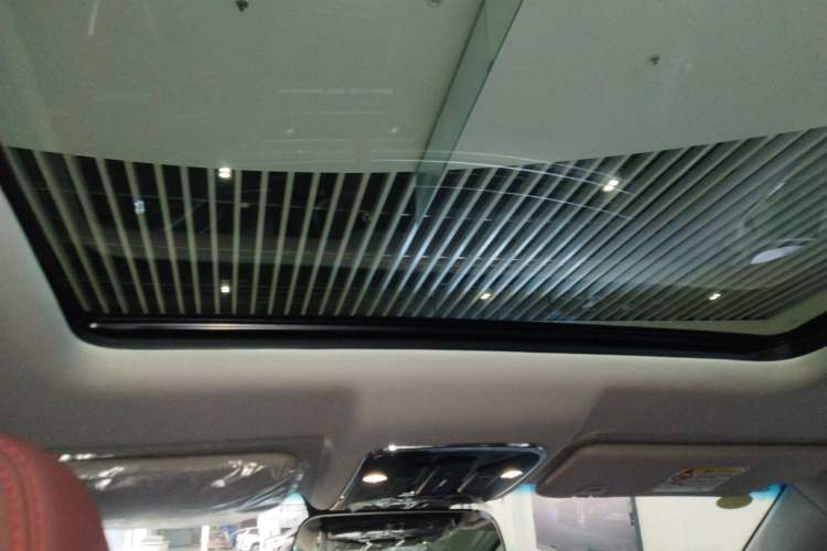 Used JETOUR X70 2024 1.5T DCT Enjoy Edition 7-Seater Headliner