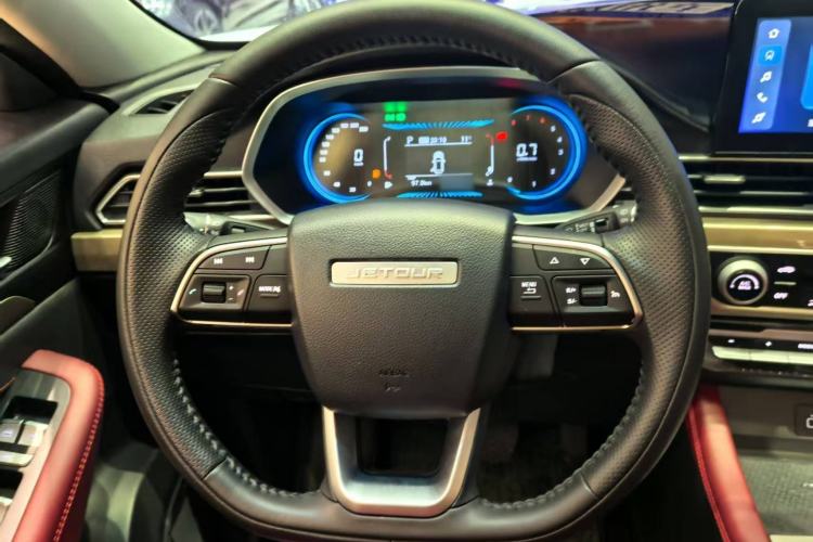 Used JETOUR X70 2024 1.5T DCT Enjoyment Edition 5 Seats Interior 10